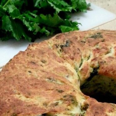 Ciambellone rustico salsicce, friarielli e provola