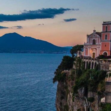 Cattedrale Santissima Annunziata Vico Equense - Vikonos