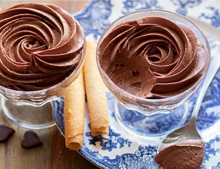 Mousse al cioccolato