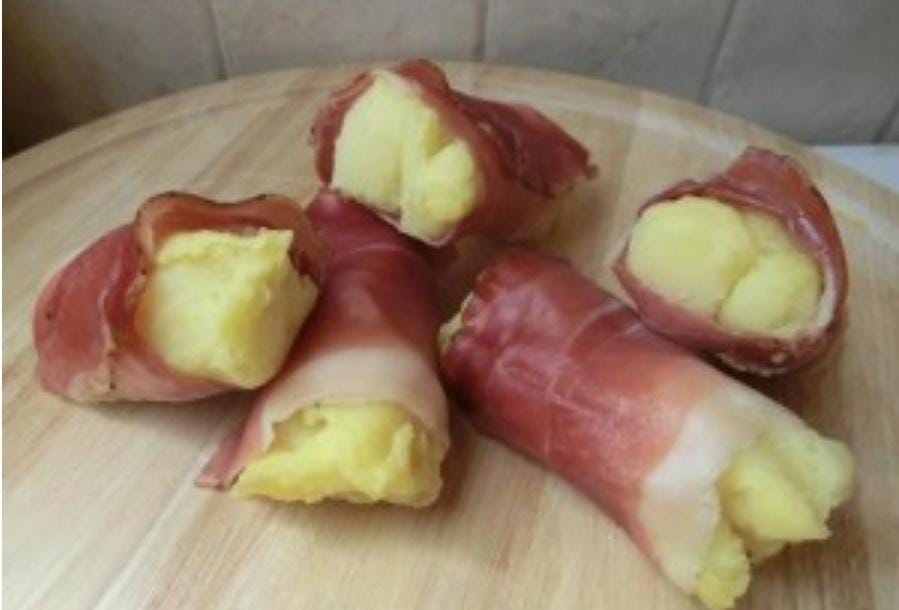 Involtini di patate e speck
