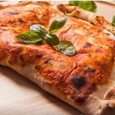 Calzone napoletano