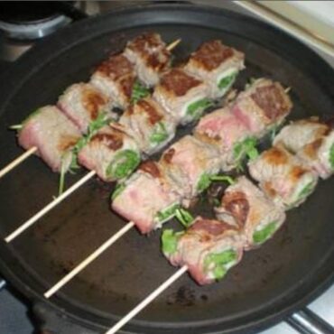 Involtini di rucola e provolone